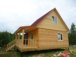 На что нужно обращать внимание при строительстве дачных деревянных домов из профилированного бруса
